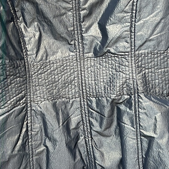 Click Collection Gold Metallic Jacket, Size M NWOT MAKE AN OFFER!!! - Picture 7 of 8